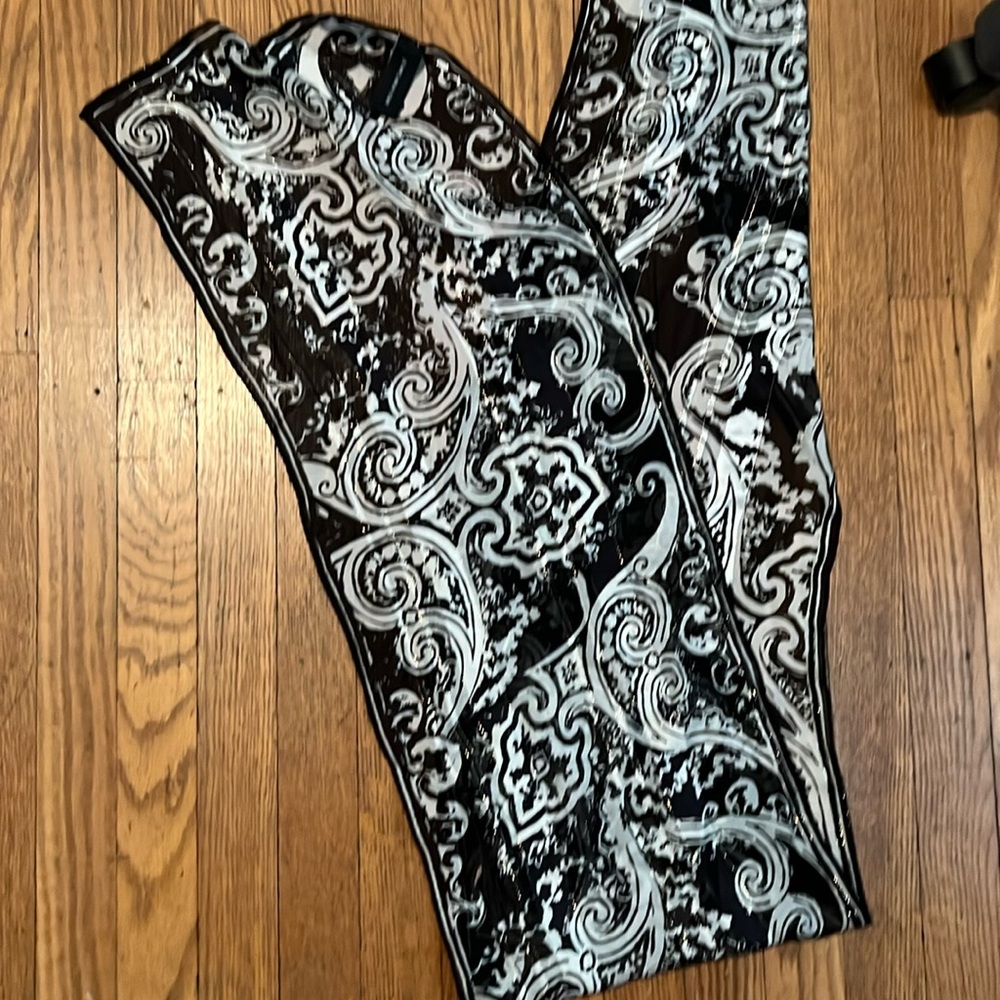 Jones New York scarf